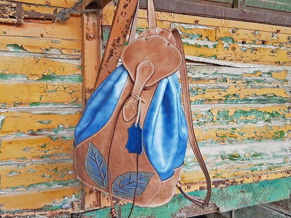Earth - blue backpack