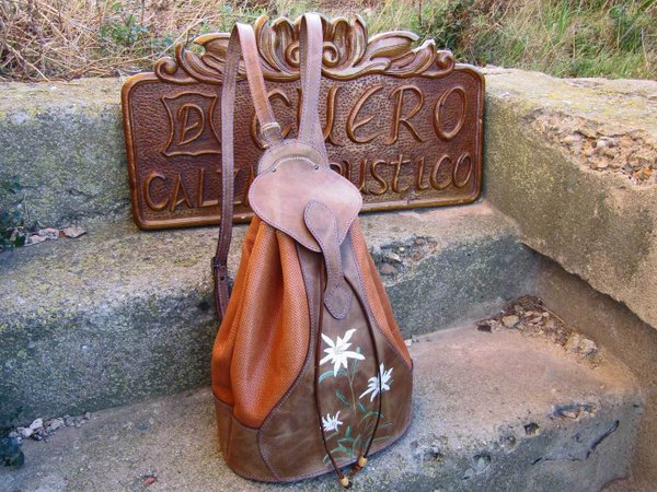 Barrica - engraved leather backpack