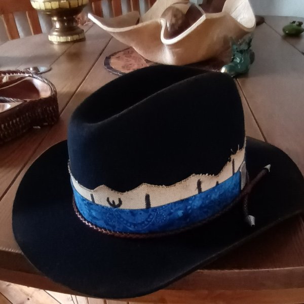 Sombrero azul marino